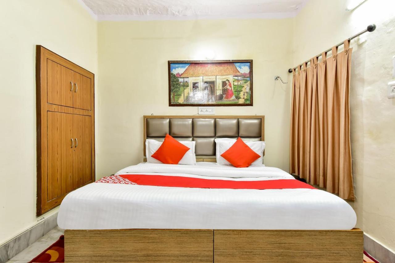 Super Oyo Dev Villas Guest House Jodhpur  Buitenkant foto